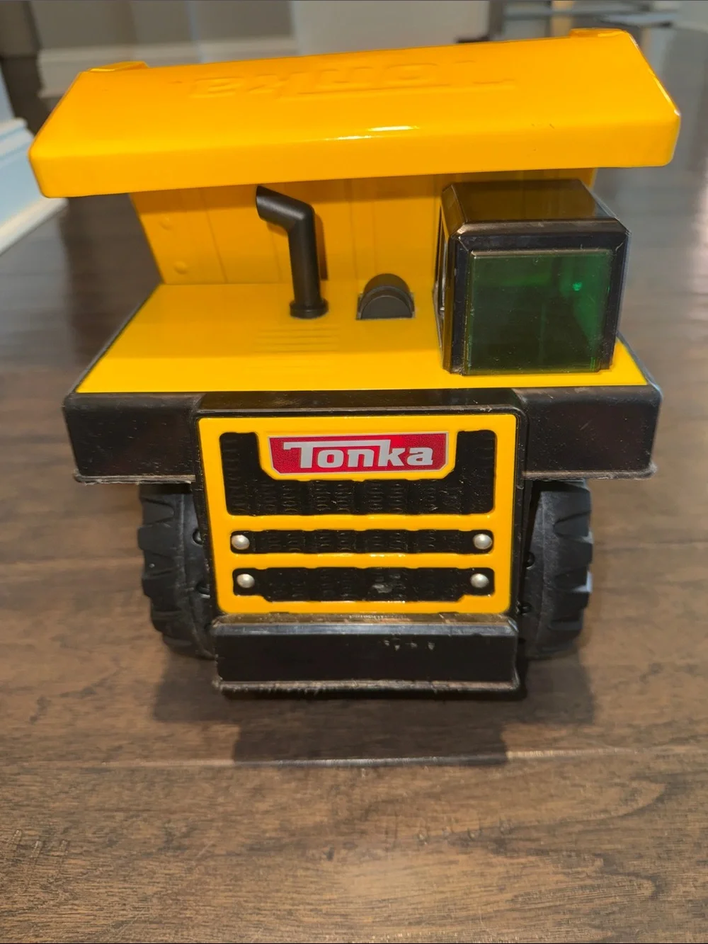 Tonka Yellow and Black Heavy Duty Metal Dump Truck Toy Mint Condition